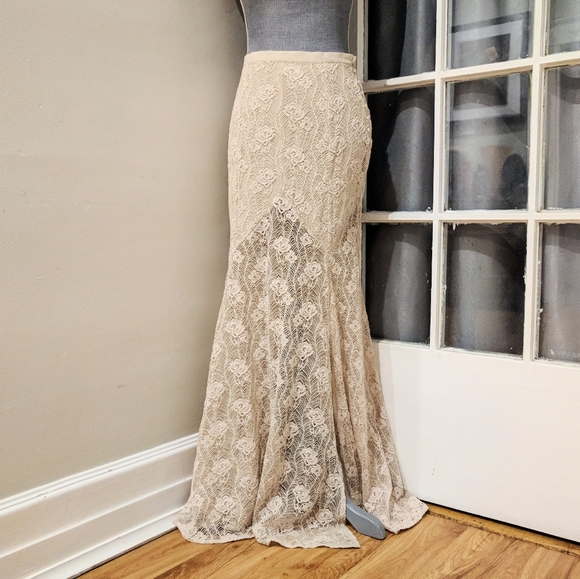 Ecote Crochet Mermaid Maxi Skirt - Urban Outfitters - Picture 1 of 11